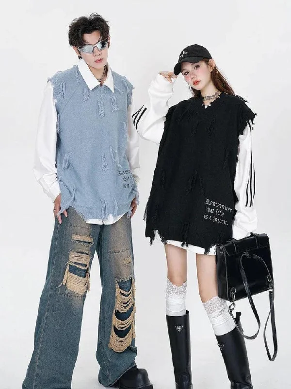 Summer Comfort Ripped Tasseled Sweater Vest
