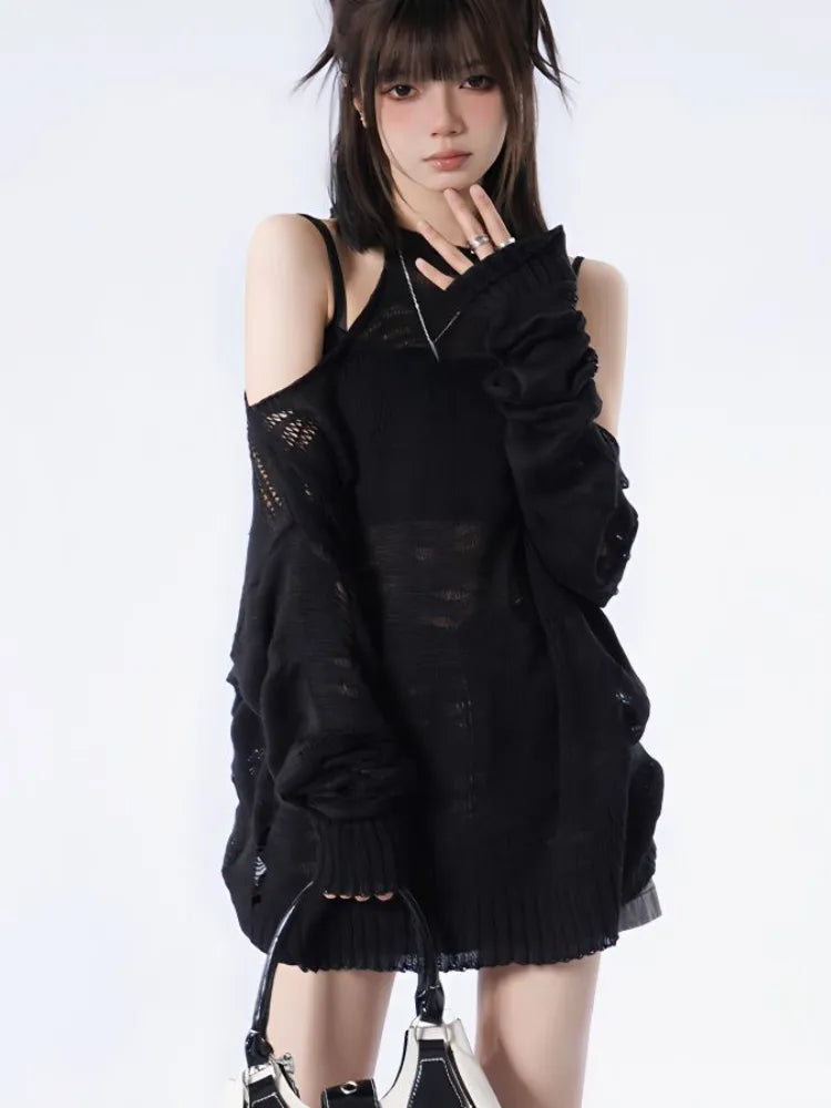 Minimal Classic Grunge Distressed Cut-Out Fine Knitted Sweater