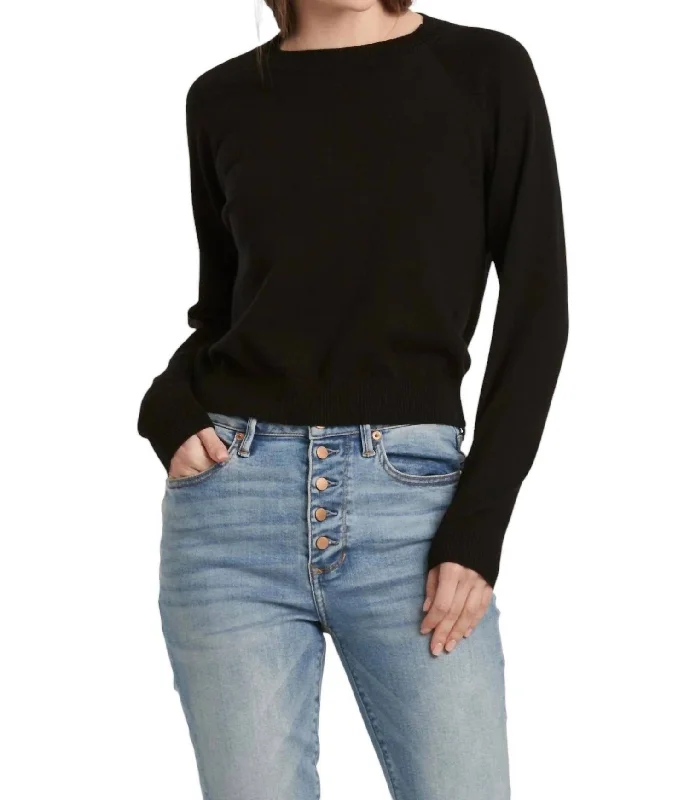 Noble And Elegant Maritza Sweater In Black
