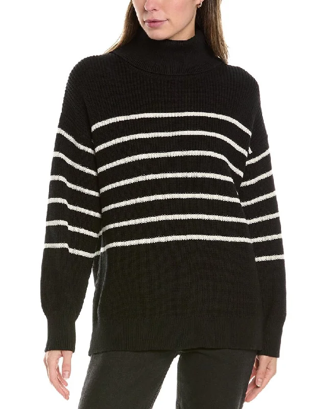 Free And Comfortable 525 America Oversized Turtleneck Pullover