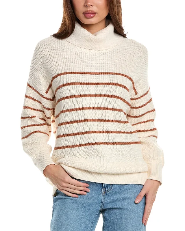 Personalized Series 525 America Oversized Turtleneck Pullover