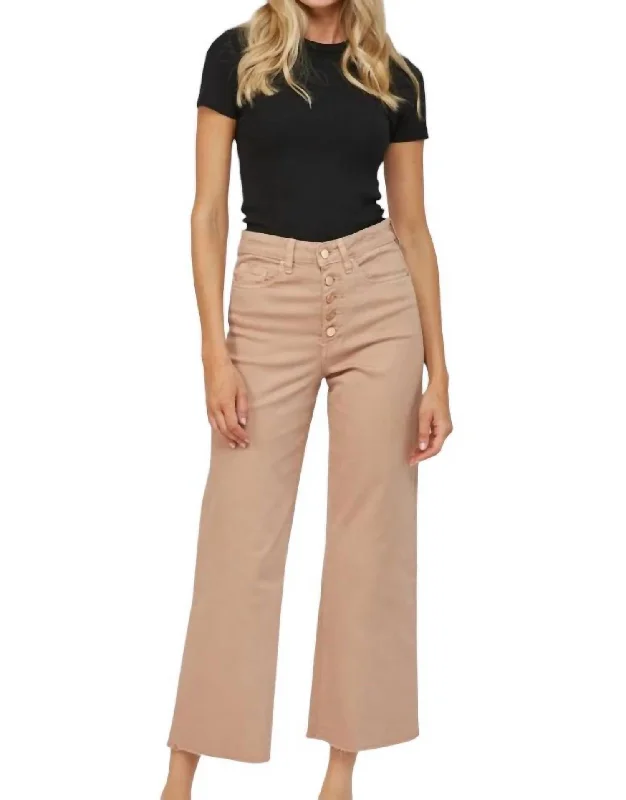 Layered Comfort Chromatic High Rise Crop Jean In Brown Sugar
