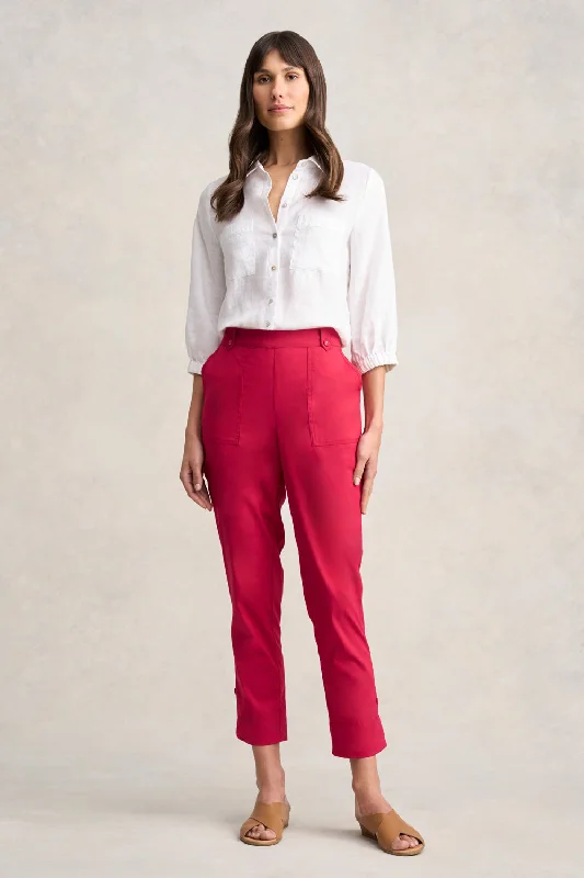 Celebrity Picks Pocket Detail Capri Pant - Rouge