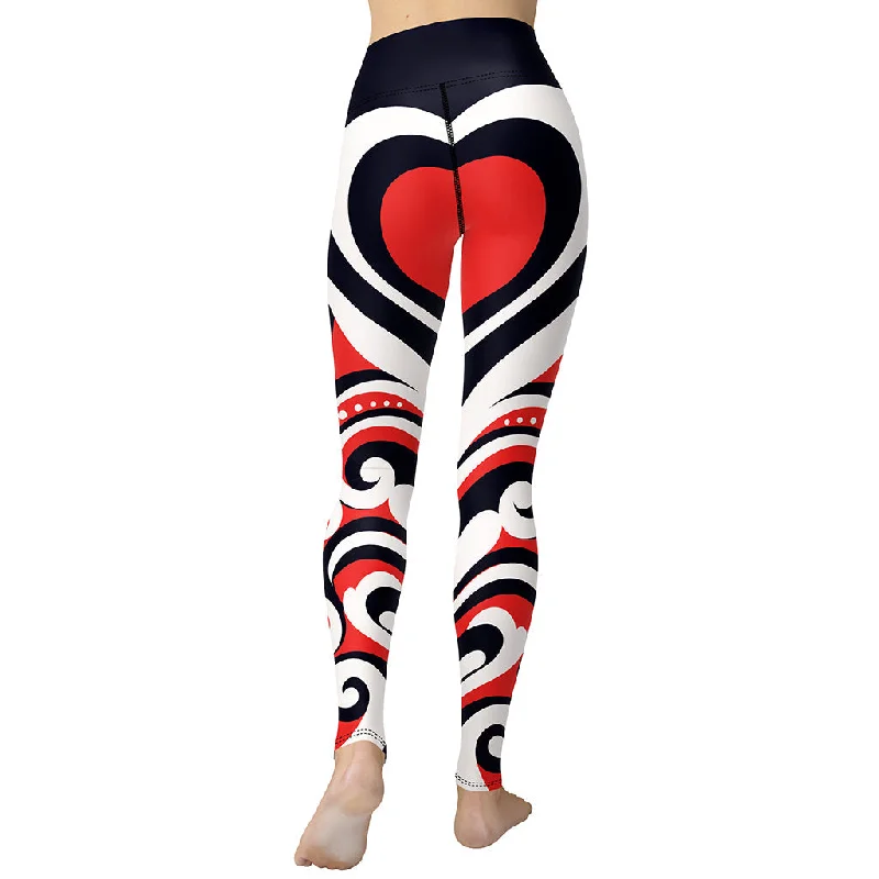 Comfortable Chic Swirl Heart Shaped Yoga Leggings