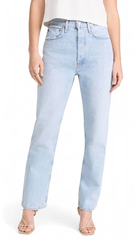 Casual Chic Outfits 90's Pinch Waist Jean In Focus