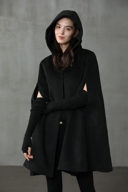 Girl Style The New Yorker | Hooded Cashmere Cape