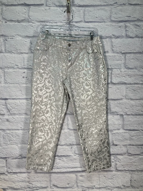 Cozy Layers Jeans Cropped By Chicos In Silver & White, Size: 6
