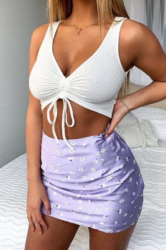 Lazy Style Krisy Crop - White