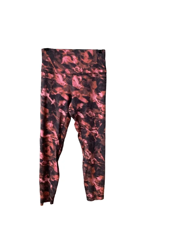 Soft Wear Athletic Leggings By Lululemon  Size: 8