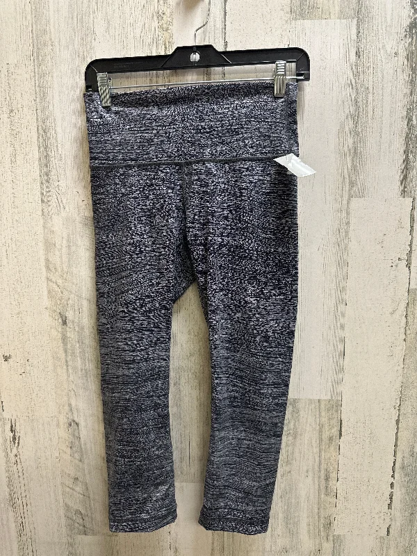 Urban Design Sense Athletic Leggings Capris By Lululemon  Size: 2