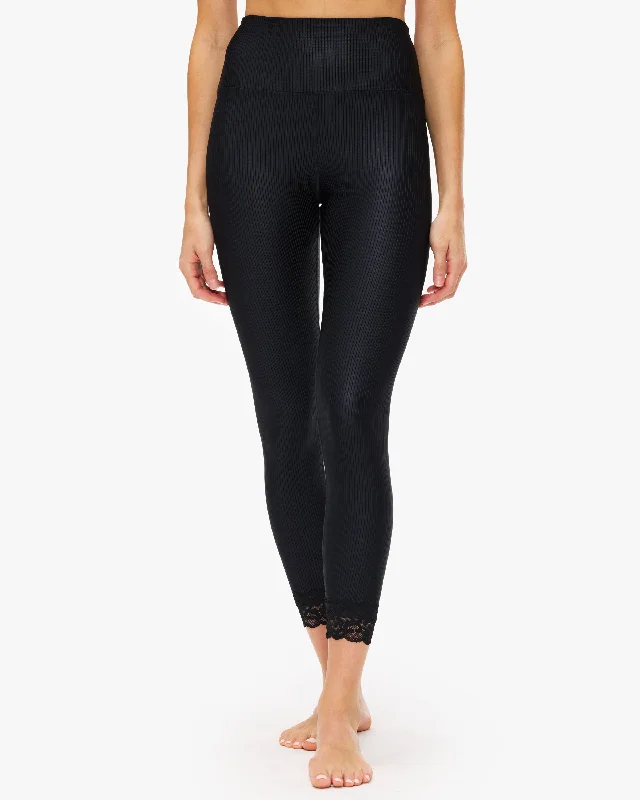 Exquisite Embroidery Beach Riot Taylor 7/8 Lace Legging
