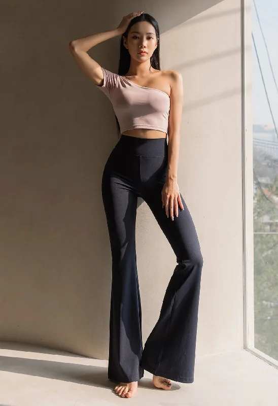 Fashionable And Versatile SS23 Conch Wear Best Seller Wild Bootcut Leggings