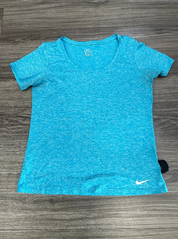 Effortless Dressing Blue Athletic Top Short Sleeve Nike, Size M