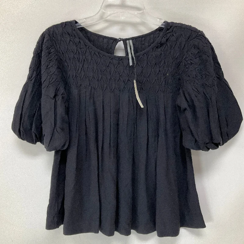 Simple Chic Top Short Sleeve By Anthropologie In Grey, Size: S