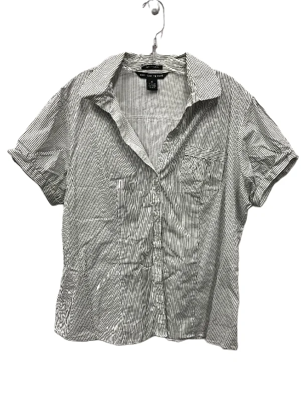 Avant-garde Design Top Short Sleeve By Antilia Femme  Size: 2x