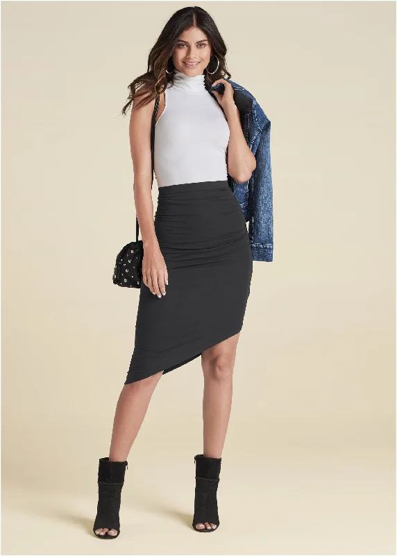 Versatile Casuals Easy Midi Skirt - Black