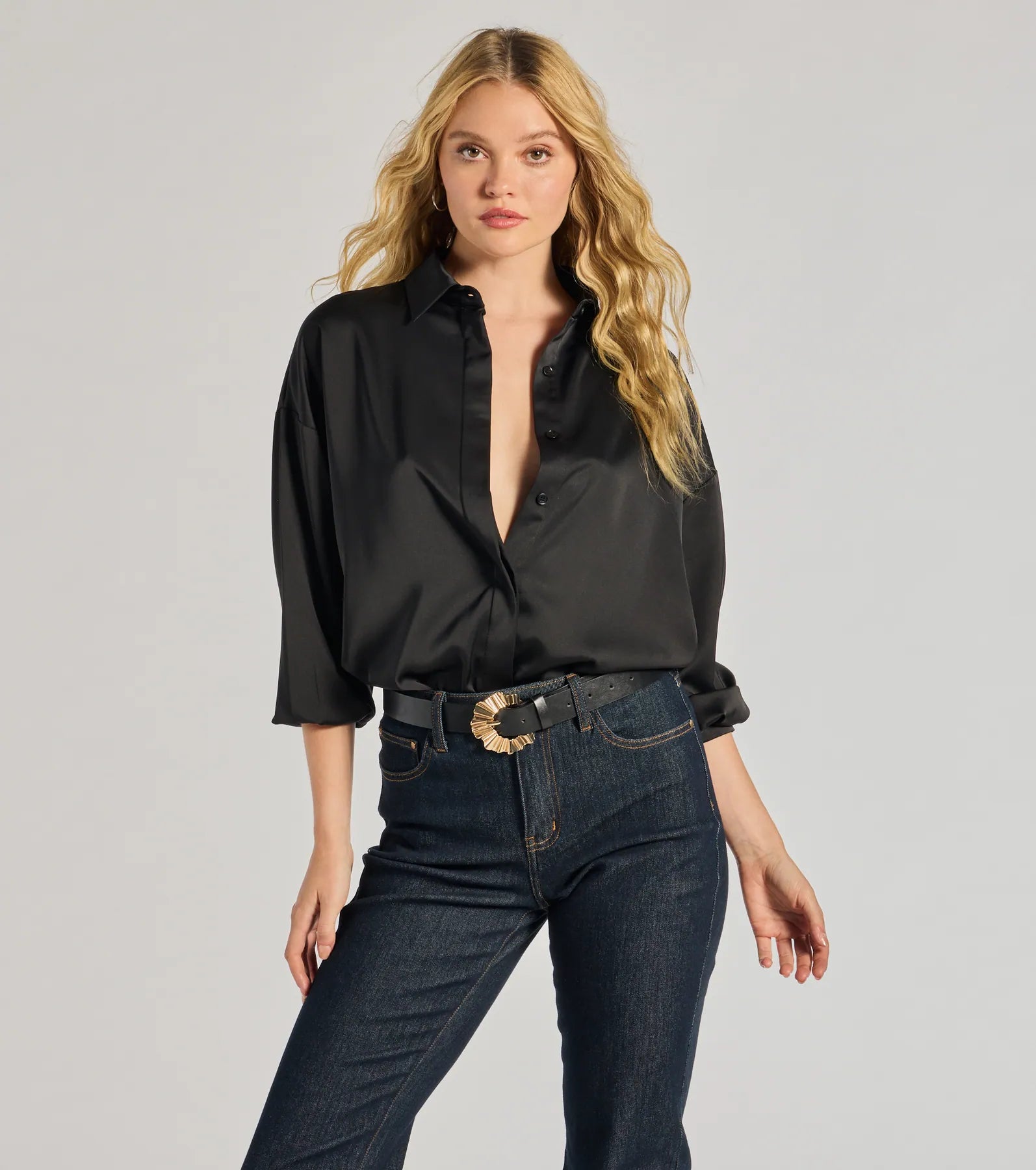 Minimal Style Always Chic Satin Button-Down Long Sleeve Top