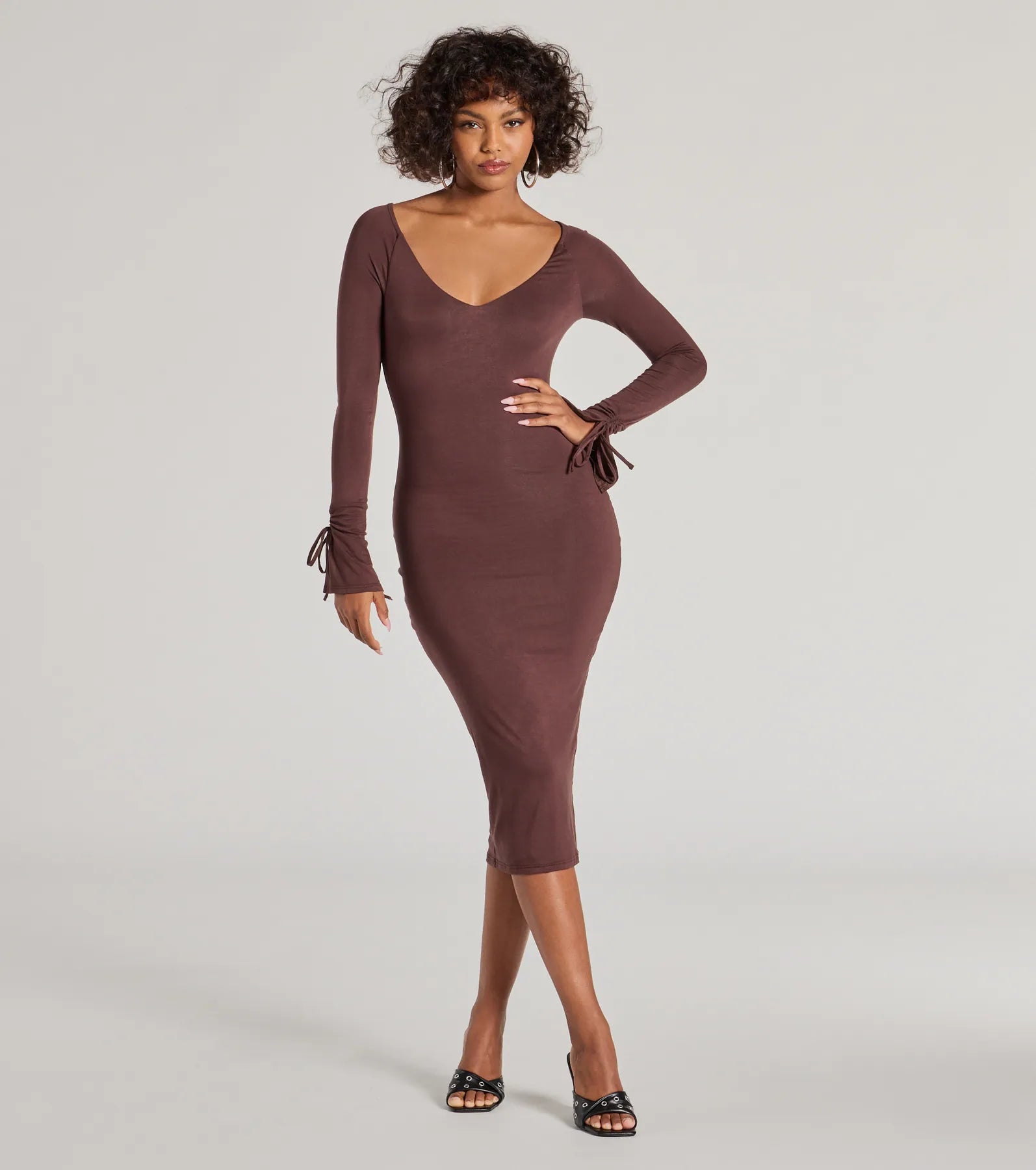 Fresh And Natural Casual Chic Icon Long Sleeve Knit Midi Dress