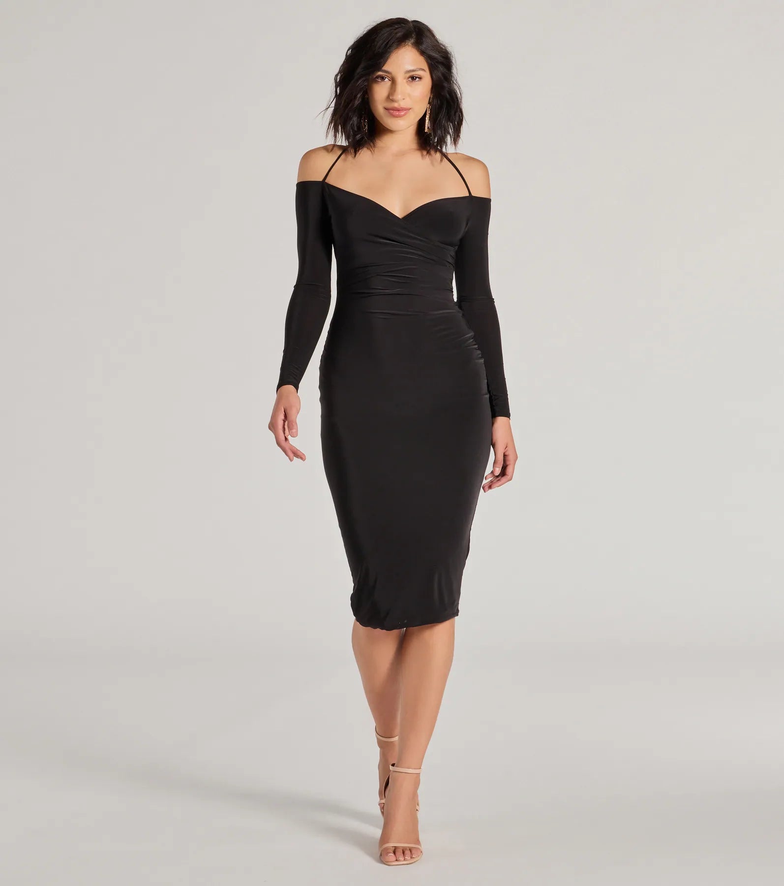 Goddess Outfit Strike A Pose Long Sleeve Halter Midi Dress